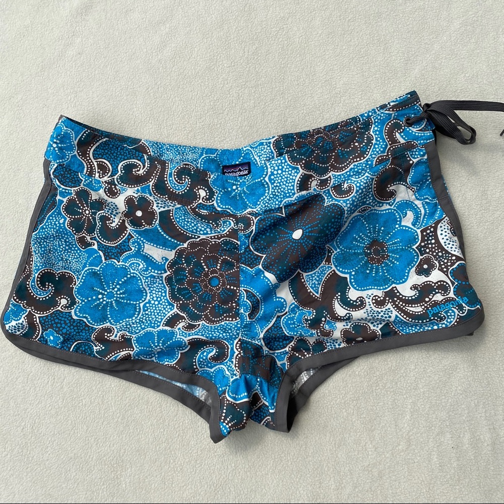Patagonia Women’s Wave/Board Shorts